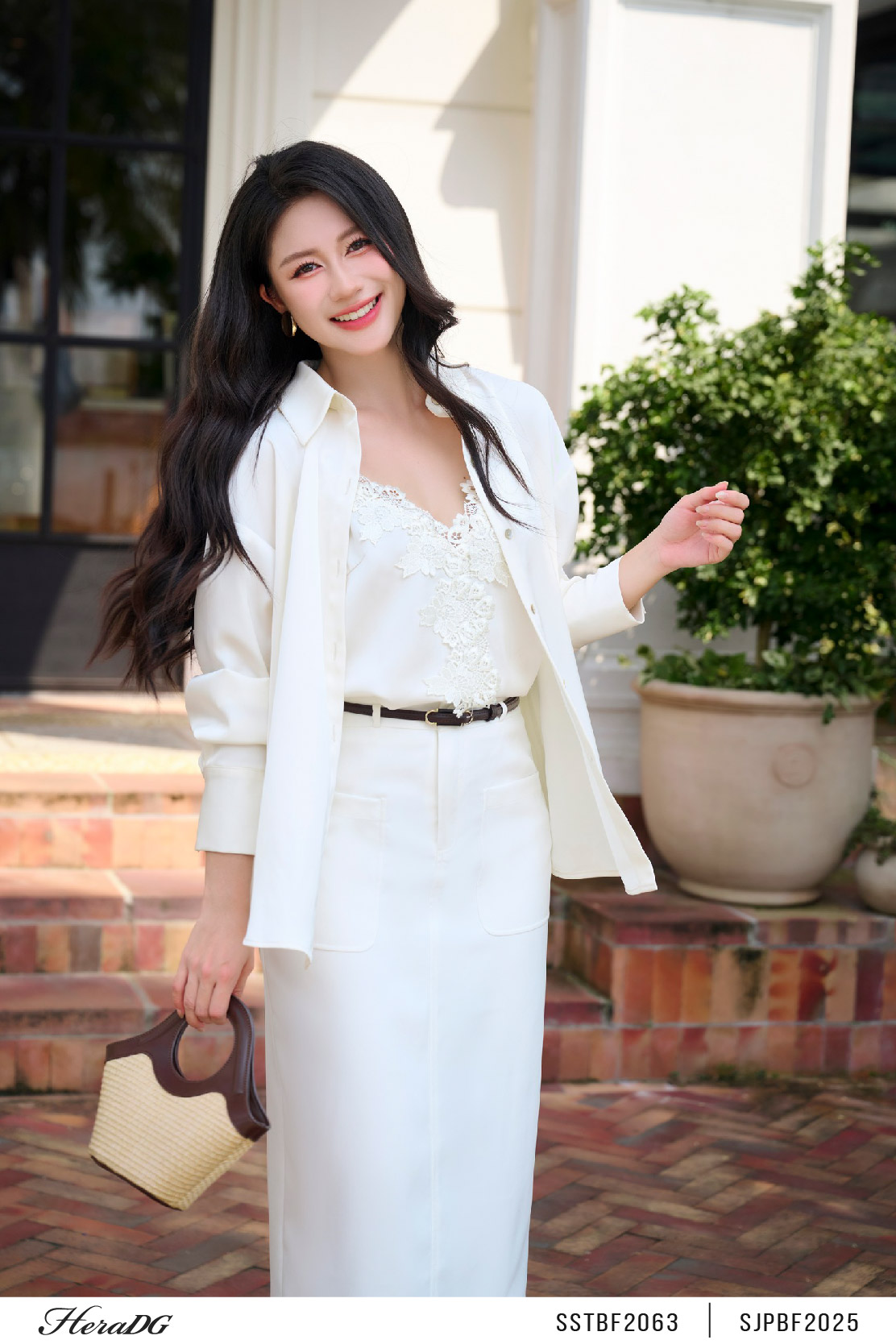 Ảnh của Set áo lụa phối ren